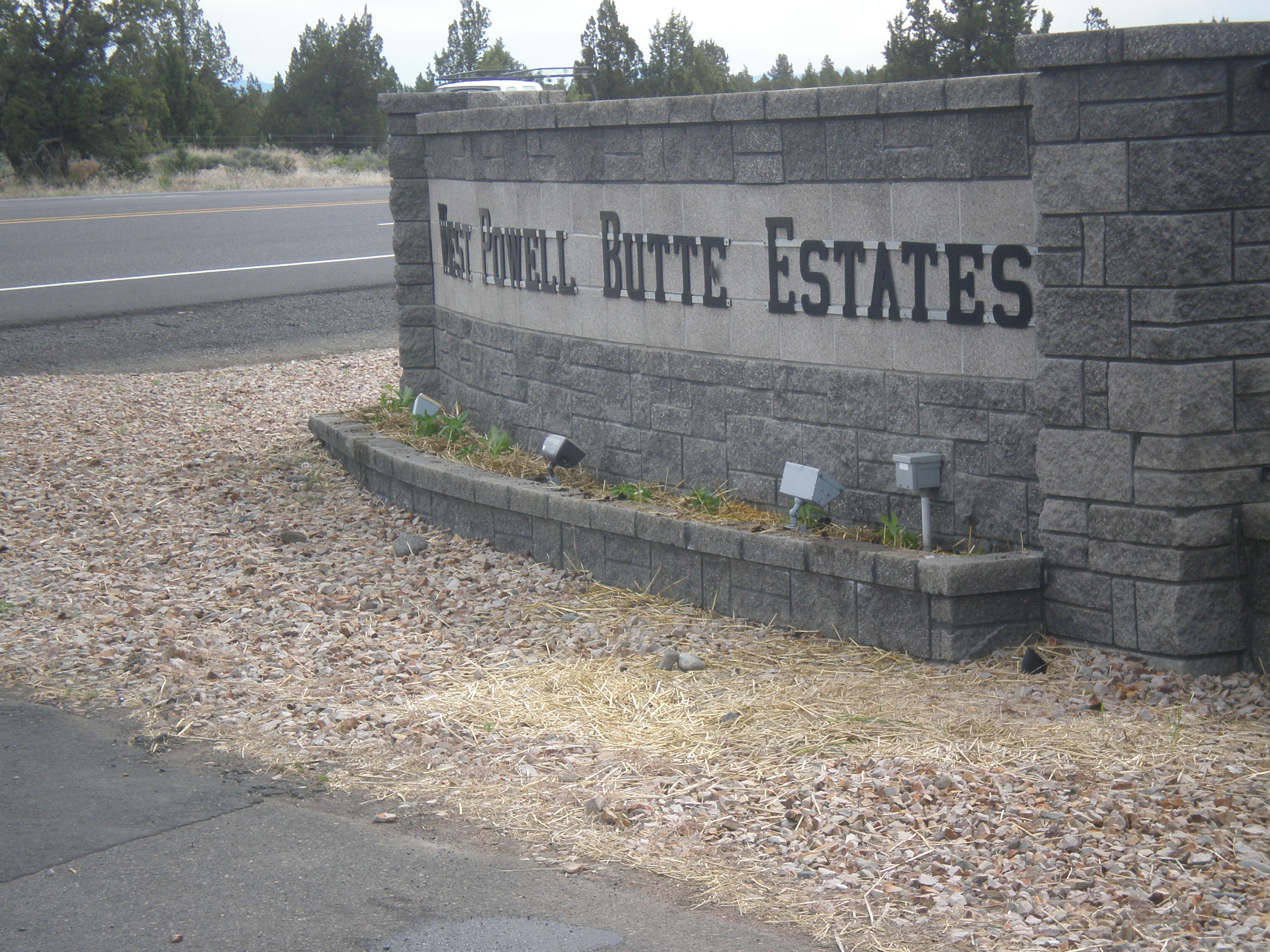 West Powell Butte Estates gated community West Powell Butte Estates